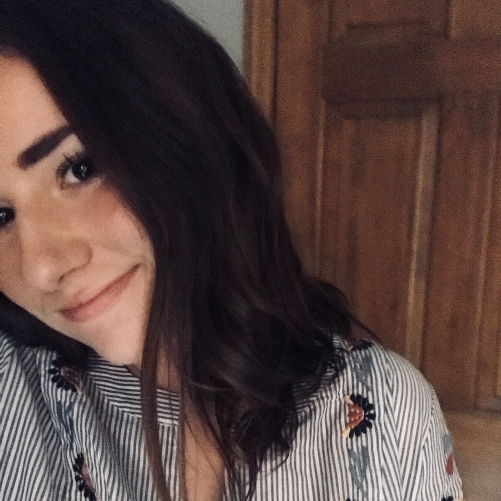 Meet your Posher, Makayla